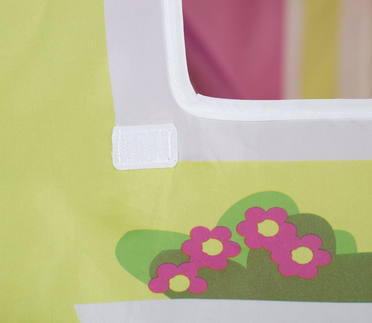 CHILDRENS INDOOR CLUB HOUSE PLAY TENT