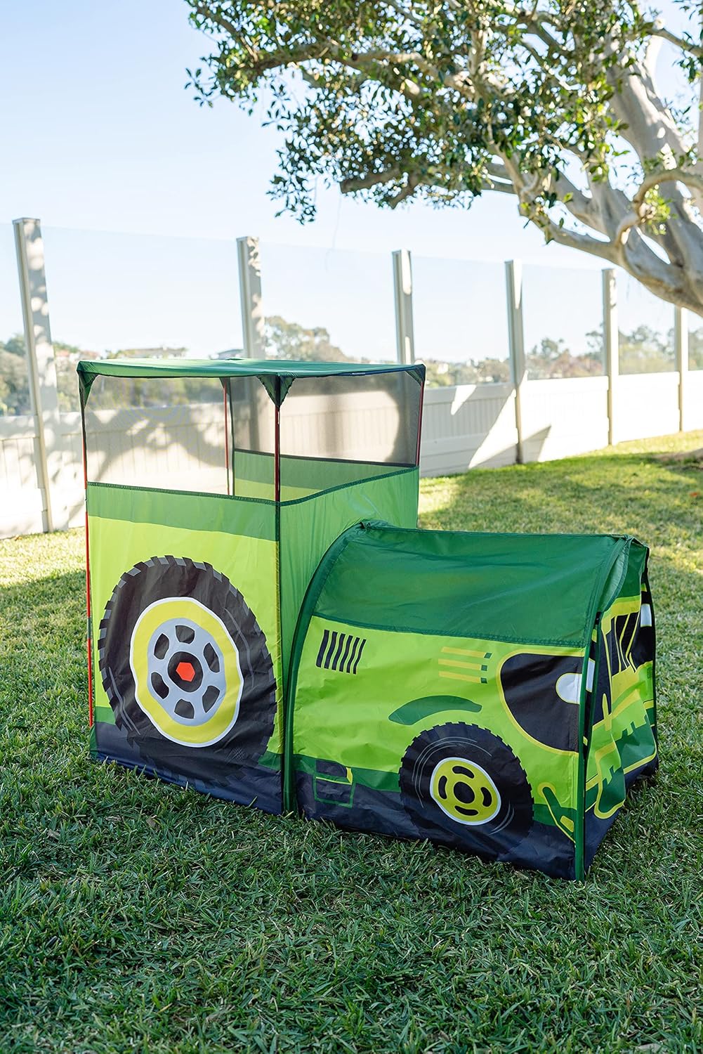 CHILDRENS INDOOR CLUB HOUSE PLAY TENT