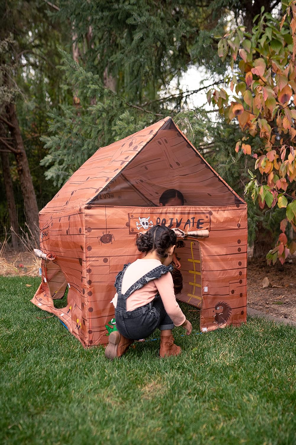 CHILDRENS INDOOR CLUB HOUSE PLAY TENT