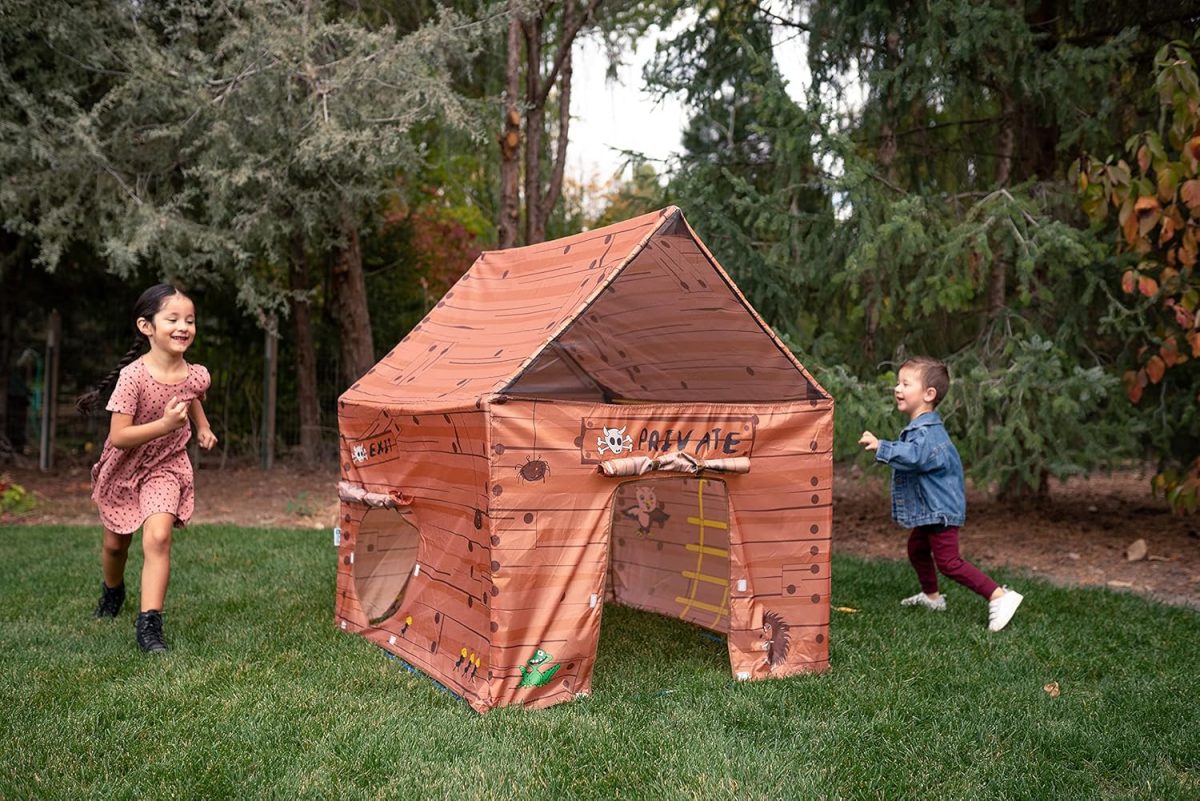 CHILDRENS INDOOR CLUB HOUSE PLAY TENT